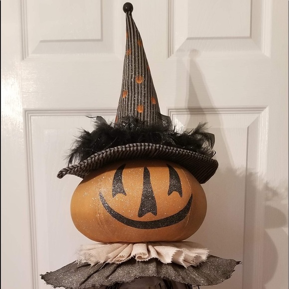 Mr. party pympkin